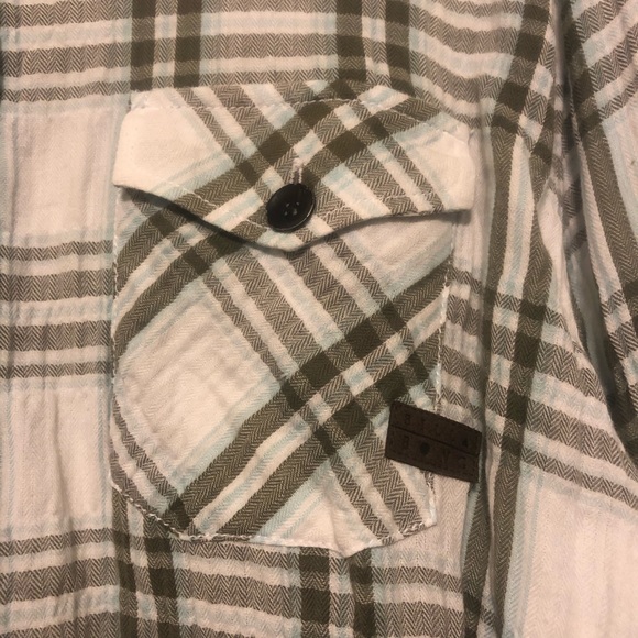 Billabong Button Down - Picture 2 of 5